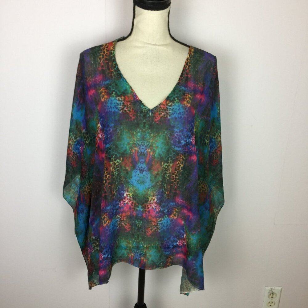 MUSHKA Sienna Rose Poncho Top Blouse Size L Womans Animal Print Cover Up V-Neck